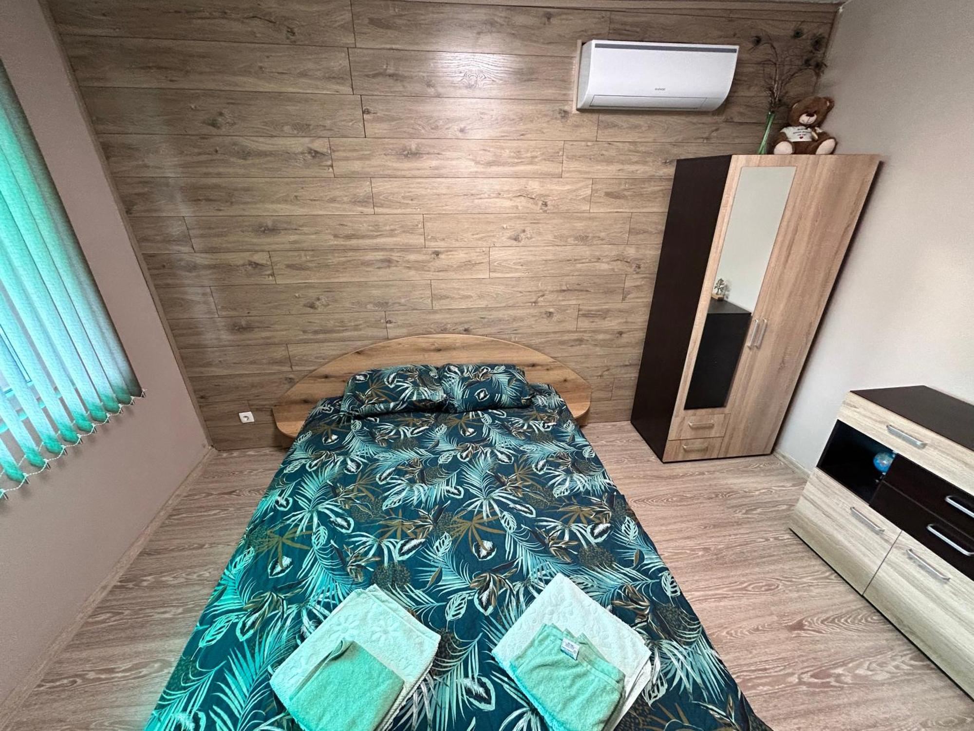 Apartment House Ana за гости ана